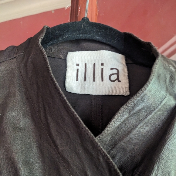 Avant garde Illia soft leather/fabric asymmetrical jacket - Picture 3 of 11